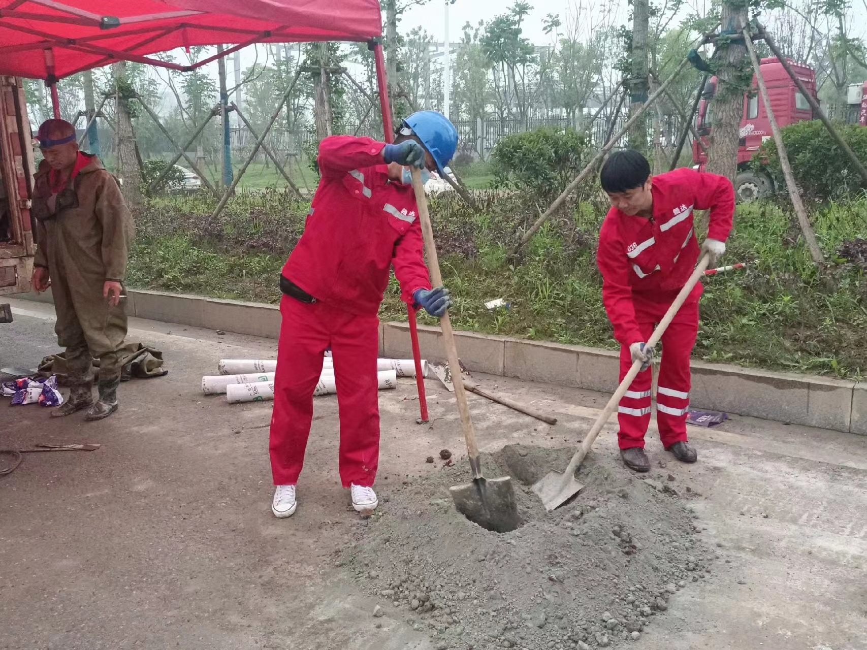 涧西管道疏通哪家好】及时进行市政管道清淤